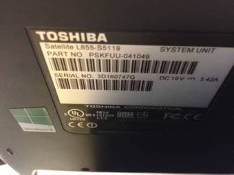 Toshiba Satellite L855-S5119 15.6" Laptop 4GB RAM  i3 3