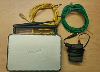 Actiontec/Qwest Q1000 Router - $25 2
