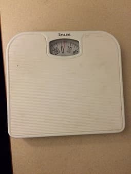 Mechanical Bathroom Scales - $5 1