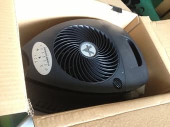 Evaporative vortex humidifier 2