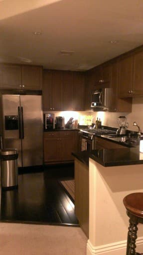 Luxury Condo Fully Furnished Available For Short-term Lease! 2