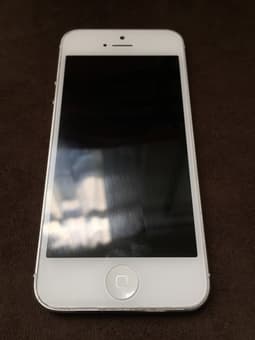 Selling iPhone 5 16GB $250 1