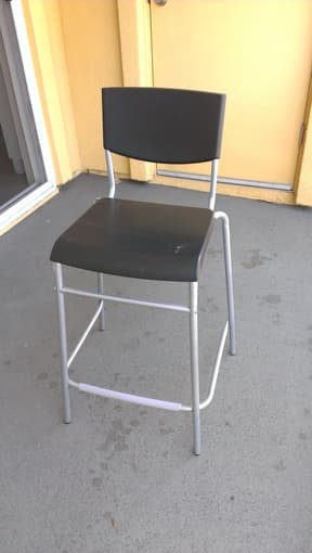 Barstool $10 ($5 if you can come pick up in San Mateo) 1