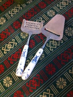 Cheese slicer set (from Netherlands) 2