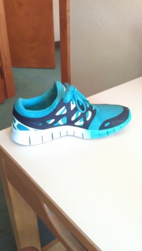 Nike Women's Free Run 2 $45 size 7.5 1