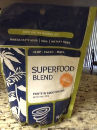 Protein powder, other supplements and superfood 3