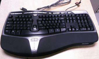 Microsoft Natural Ergonomic Keyboard 4000 $20 1