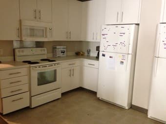Summer sublet: 3 furnished rooms in munger 4 bedroom 1