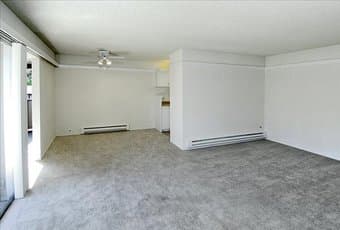 回国，转租mountain view大华超市附近的1bedroom 1 bathroom apartment月租$2054，748sqft 3