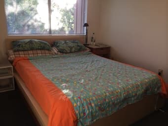 1BR sublet W/ Queen Bed in 2BR apartment in EV |$1000/Month| Male 1