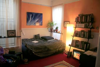 available: 2 BR* apt. in s.f.ʼs sunny mission district - (sat.) may /1 3