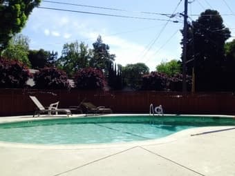 Room available for male student/visitor 3