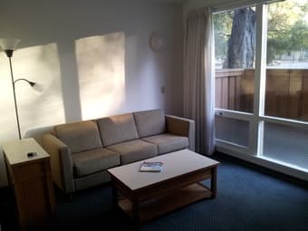 $950/4-week sublet in 2-bedroom/1 bathroom EV lowrise, June 3 - July 1 3