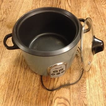 Rice cooker - $15 1