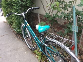 Schwinn WomenS Gateway 28"/700c Hybrid Bike- Green $150 2
