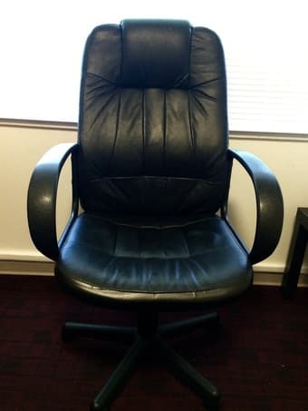 Excellent condition Office chair ONLY $25 1