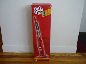 Dirt Devil 3 in 1 Compact vacuume cleaner **Like New*** $15 1