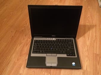 Dell Latitude D620 Laptop Wireless Computer-$150 2