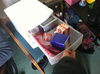 SMALL WHITE DRAWERS FOR SALE - $5 1