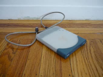 Firewire CD-R Drive***$7*** 1