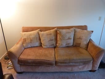 Sofa 50$ 1
