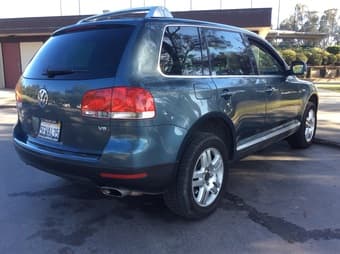 VW Touareg(SUV) 4.2L V8 $5,000 in very good condition 2