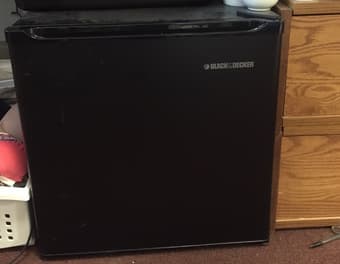 1.7 Cu FT Black and Decker Fridge for $50 1