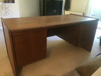 Desk 1