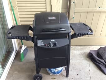 MOVING OUT SALE **OUTDOOR TABLE & GRILL SET** 2