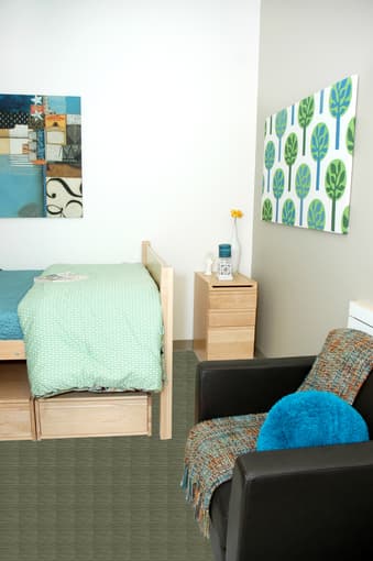 EV Junior Studio (6/10-9/11) $965/mo: Full bed + private bathroom 2