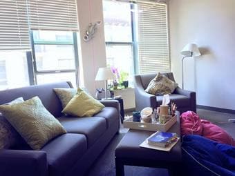 Summer Sublet in Gorgeous Fully Furnished Munger Quad Suite 1