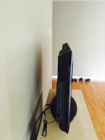 32 inch Toshiba LCD TV $350 2
