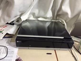 like new printer and scanner  for sale with new cartridge 1