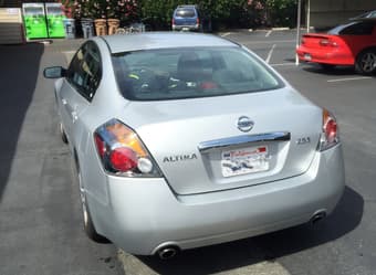 2012 Nissan Altima 2.5S, Silver Like New!!! Only 13200!! 3