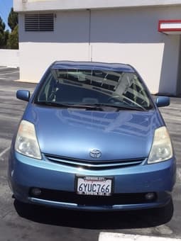 2004 Toyota Prius (90k miles, good condition) - $3500 1
