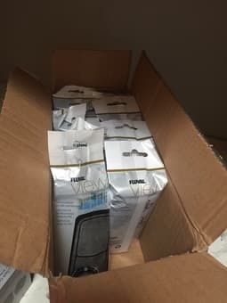 Fluval View 4 gallon fish tank + accessories ($50) 3