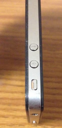 iPhone 4- BATTERY BROKEN $100 OBO 3
