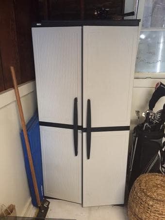 Storage Locker (indoor/outdoor) - $75 2