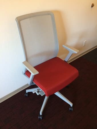 Haworth "Very Task" Chair for Sale 1
