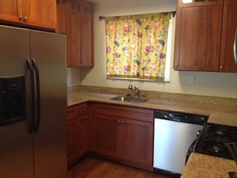 Subletting 1 Room in Menlo Park for Summer, $1525/month 1