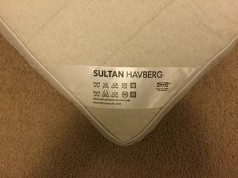 6 month old mattress for sale, 80$ negotiable 2