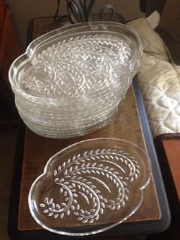Glass snack plates 1