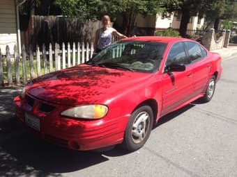 Pontiac Grand Am, 2000, clean title, available mid-August, 2000 $ 1