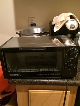 CHEFMATE TOASTER oven for sale - $15 1