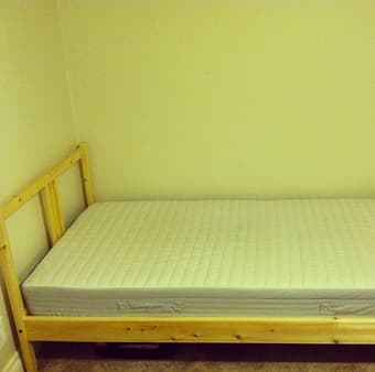 Selling BED and MATTRESS for $120 3