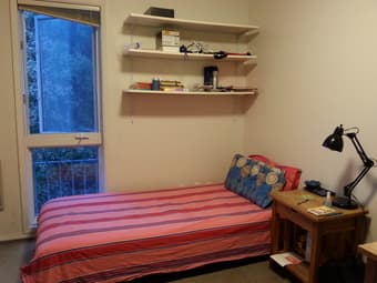 Room in Rains 1
