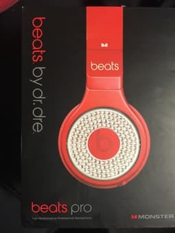 Beats by Dre Pro Headphones! 1