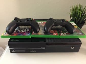 XBOX ONE with Kinect, additional controller and three games for $400 1