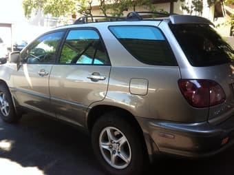 1999 Lexus Rx300, $4800 1