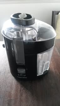 Juicer Black&Decker - $10 (san mateo) 3